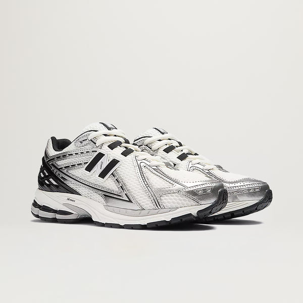 New Balance 1906R (Silver/Black) - NewYakCity