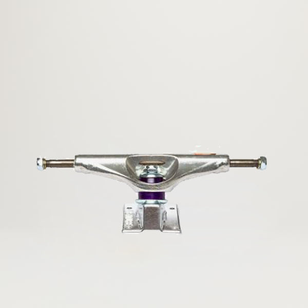 ELEMENT - 【VENTURE】POLISHED V-HOLLOW LIGHT LO5.2 Venture Trucks - V Hollow Low Polished 5.2 (Pair) | Source
