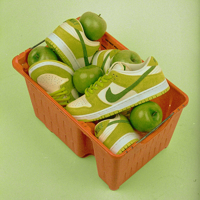 Nike SB Green Apple Dunk Low - Instore Drawing