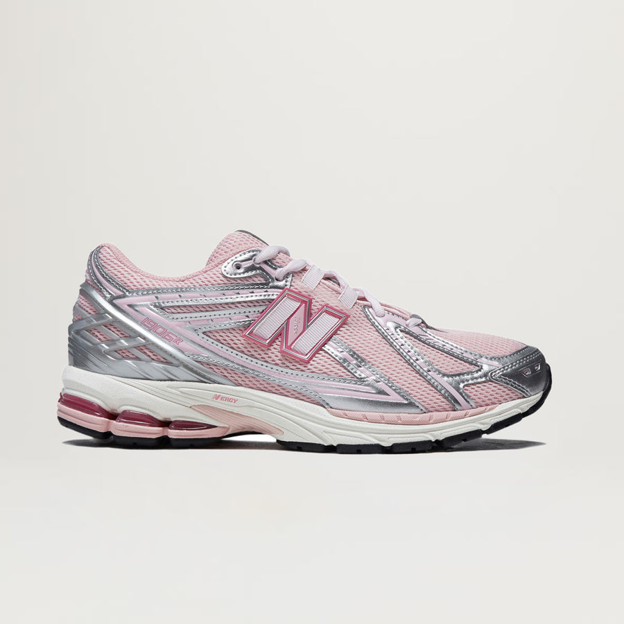 New Balance 1906R (Pink Chalk/Silver Metallic)
