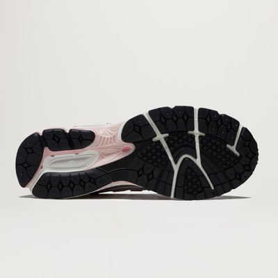 New Balance 1906R (Pink Chalk/Silver Metallic)