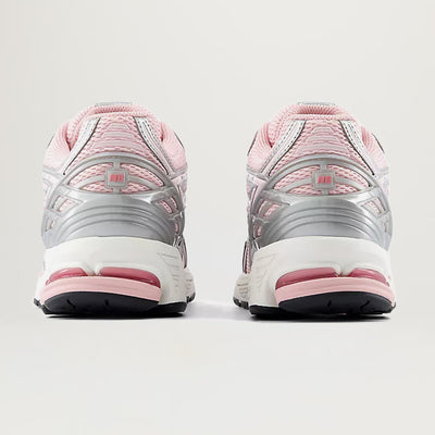 New Balance 1906R (Pink Chalk/Silver Metallic)