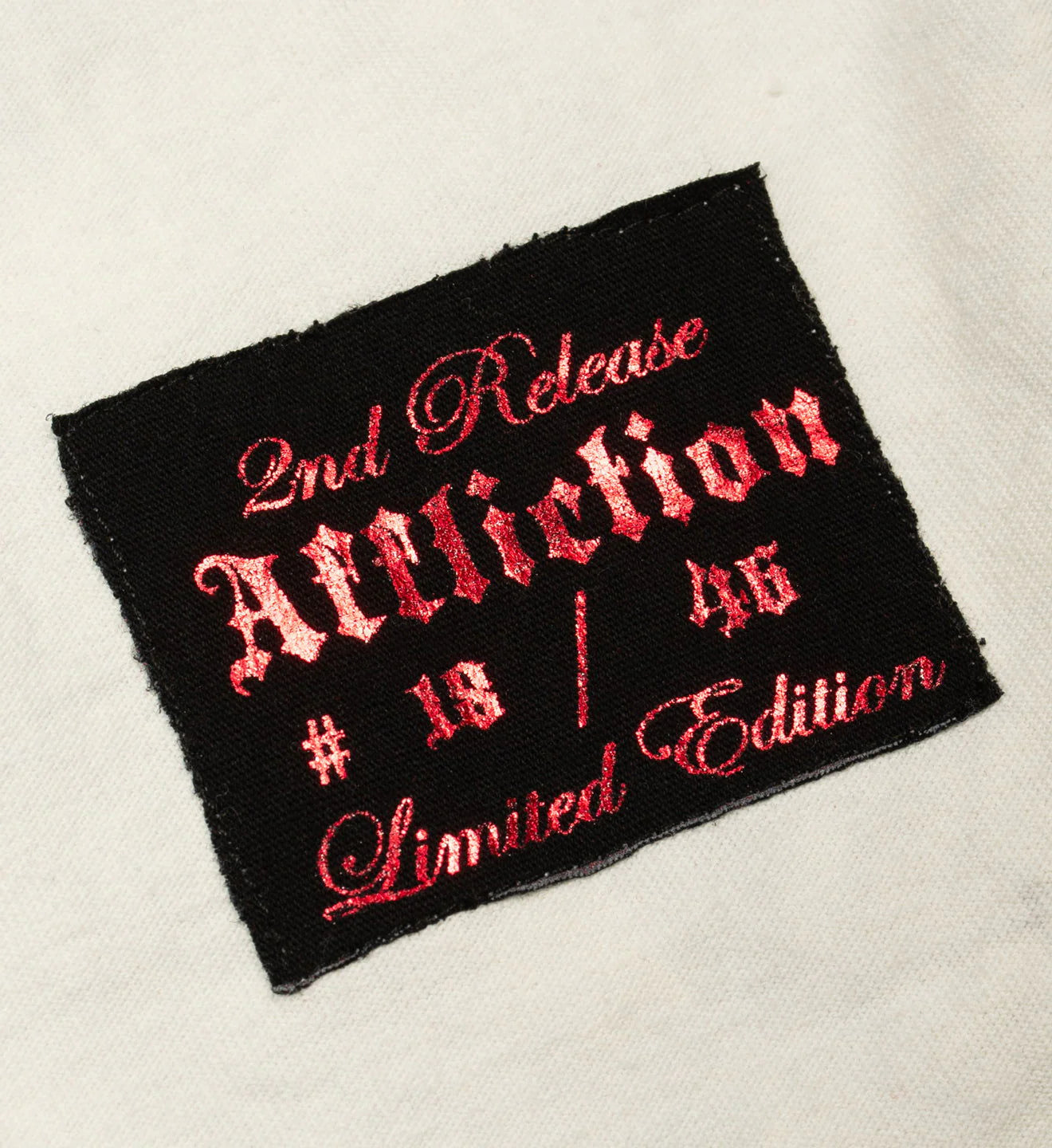 Affliction Cross Tee (Light Grey/White Tea Stain)