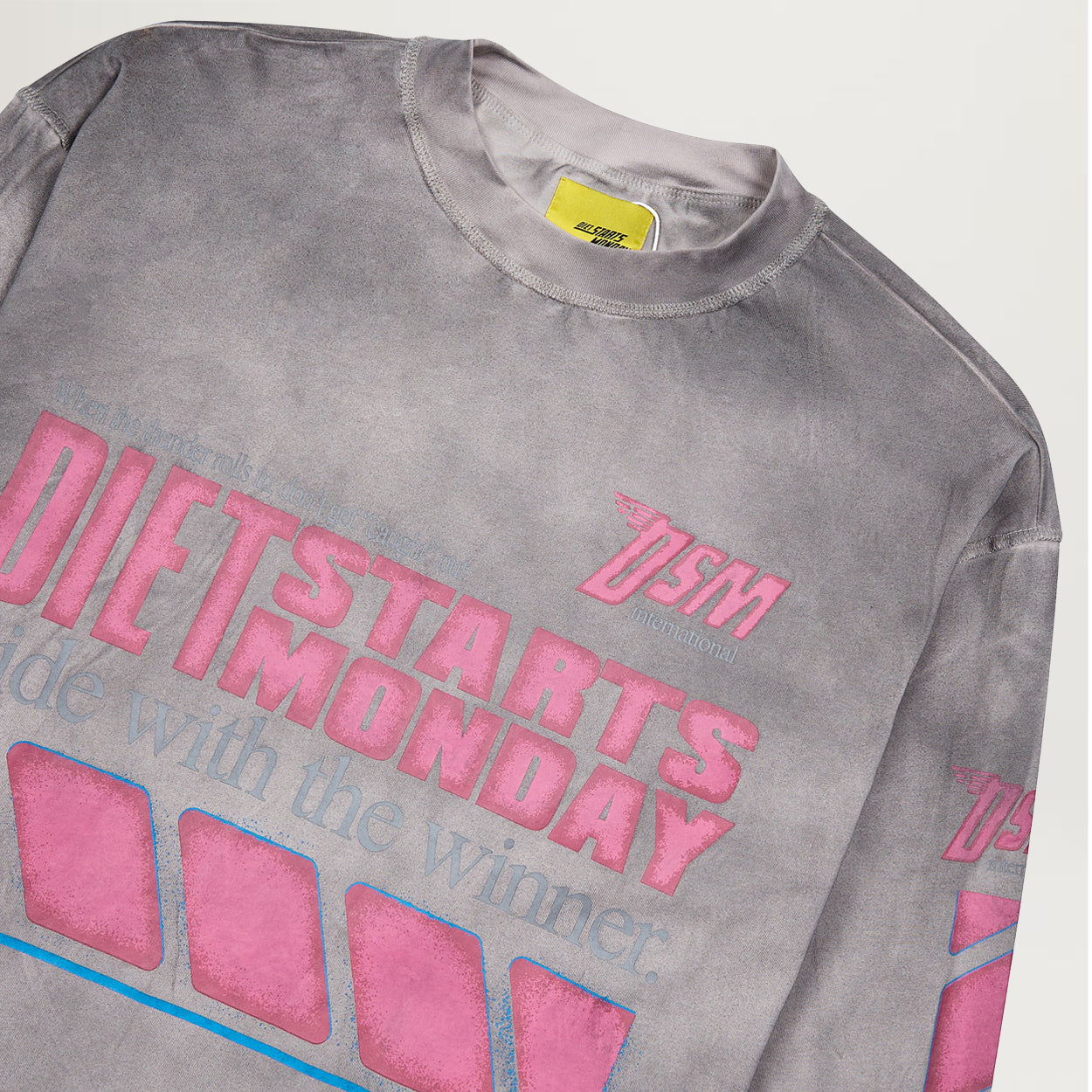 DSM Winners Long Sleeve Tee (White Pink)