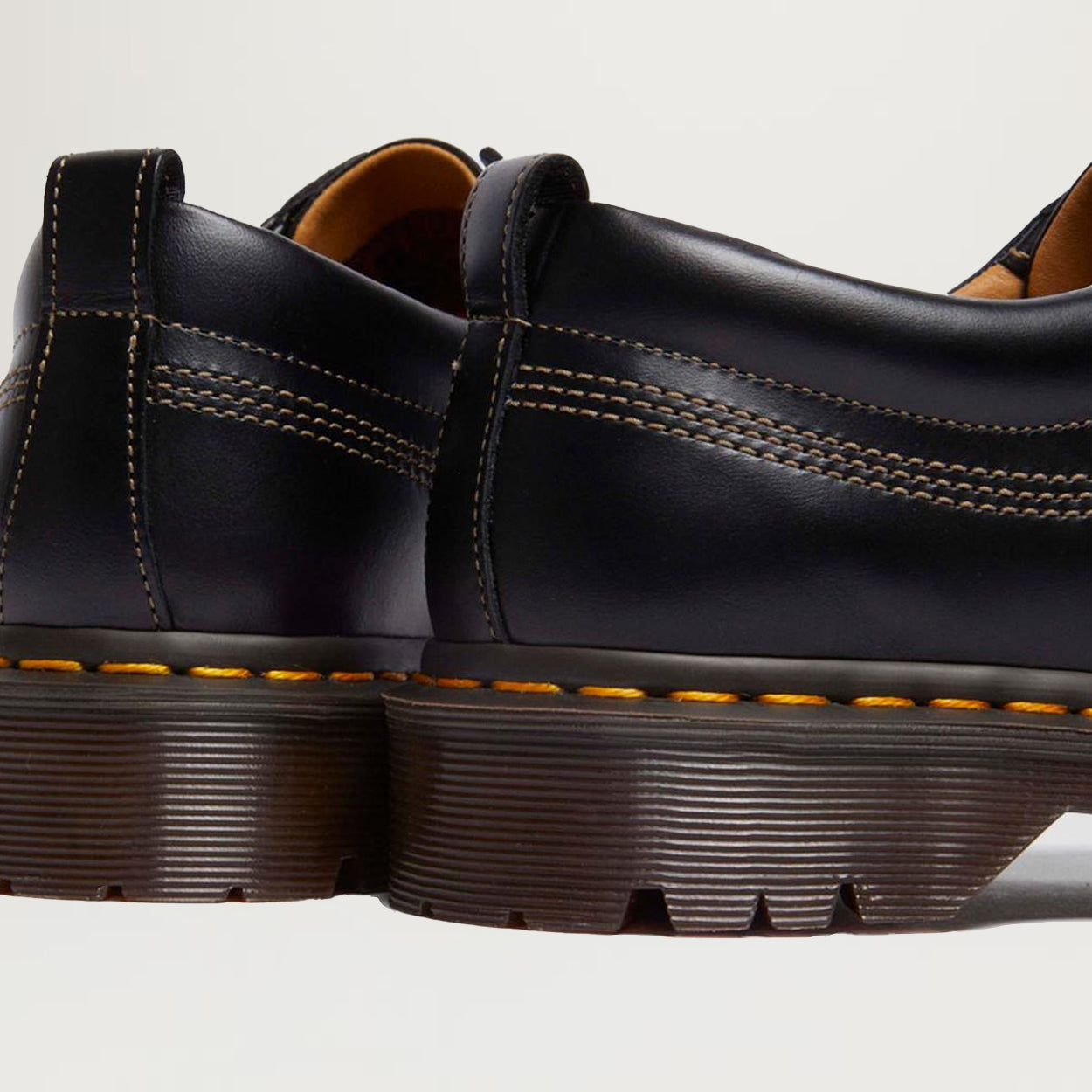 Dr. Martins Lowell Derby (Black Analine)