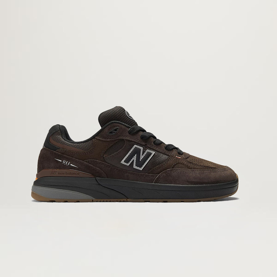 NB Numeric Reynolds 933 (Brown/Black)