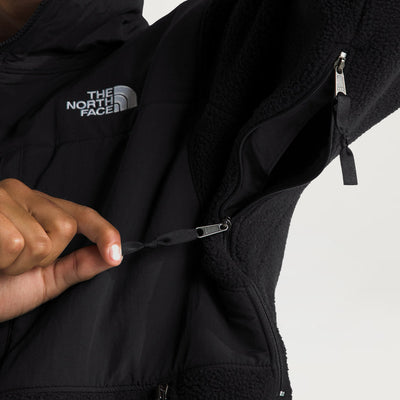 The North Face Retro Denali Jacket (Black)