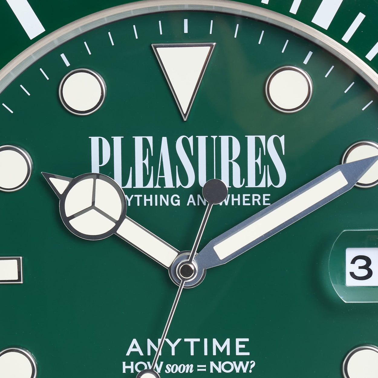 Pleasures Anytime Clock (Green)