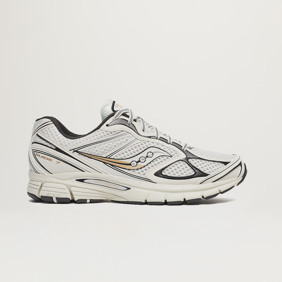 Saucony ProGrid Guide 7 (Onyx/Gold)