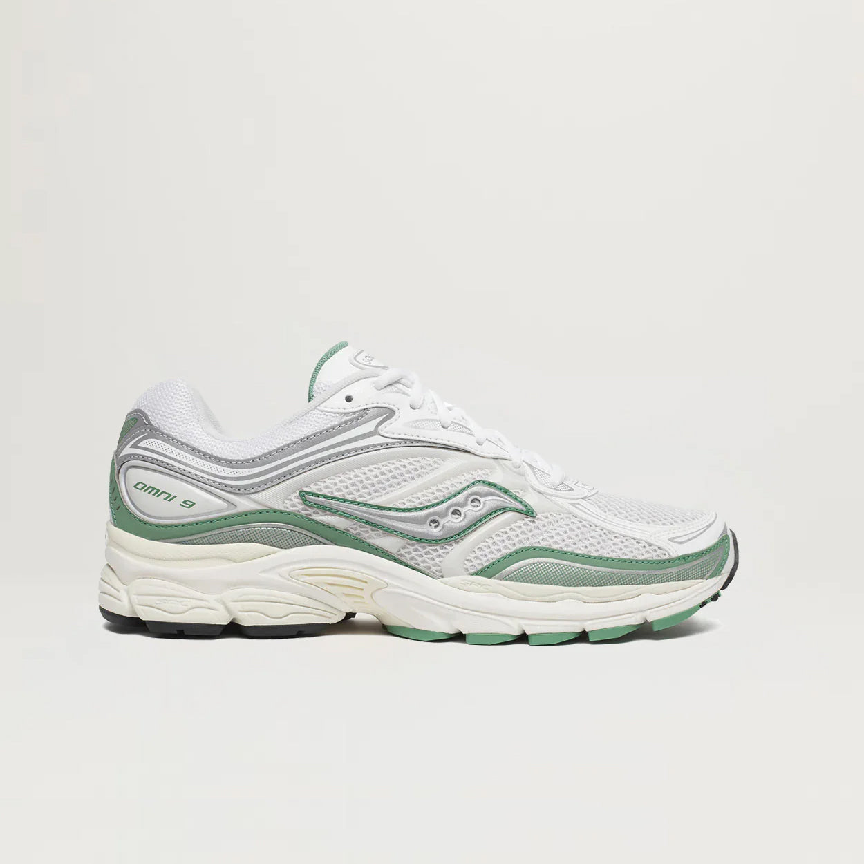 Saucony ProGrid Omni 9 (Ivory/Green) - Sizes 8.5, 9, 9.5, 12
