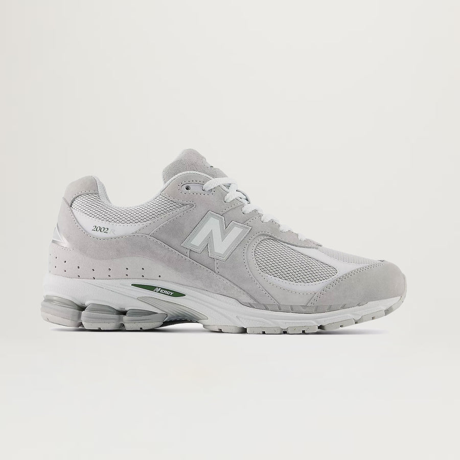 New Balance 2002R (Raincloud/Grey Matter/White)