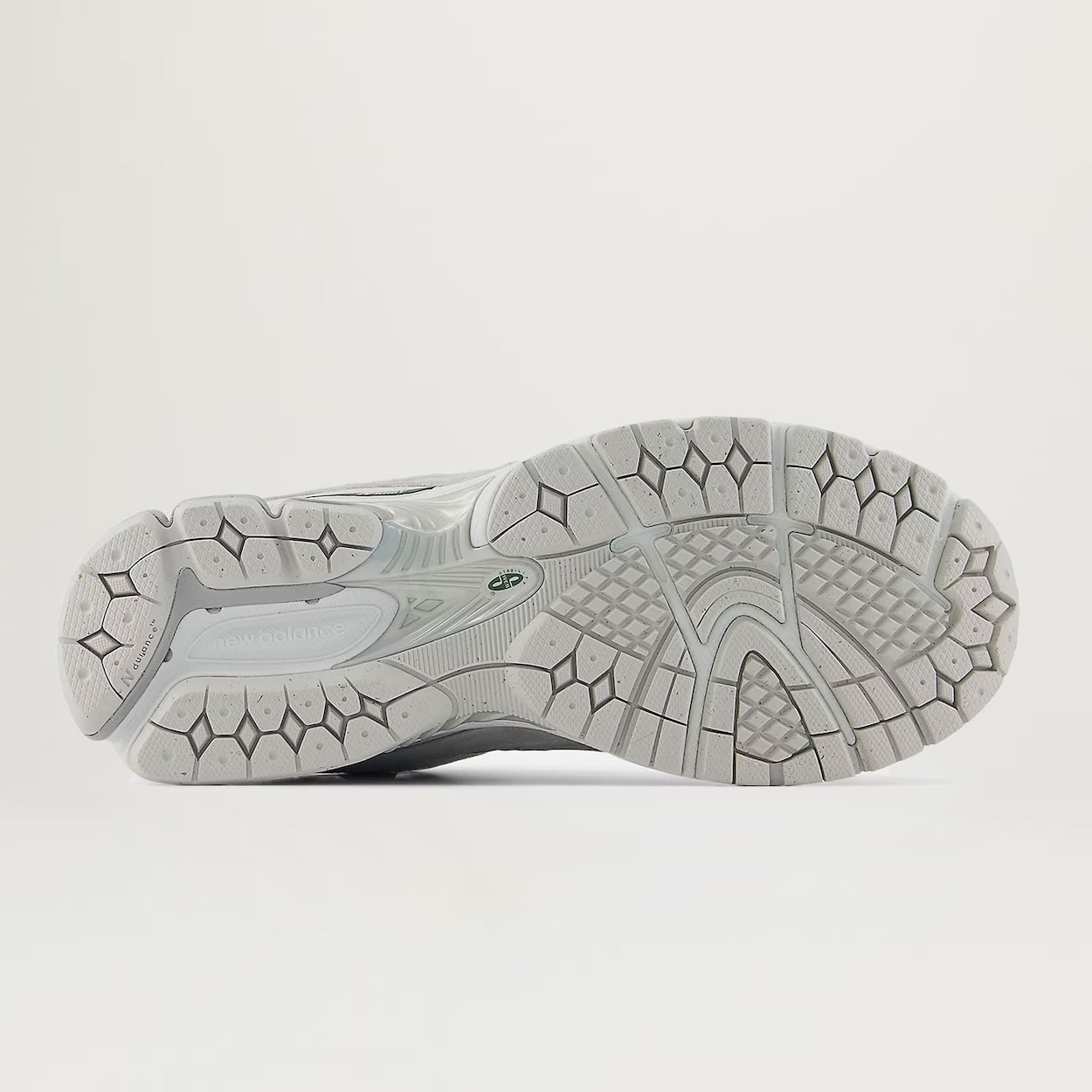 New Balance 2002R (Raincloud/Grey Matter/White)