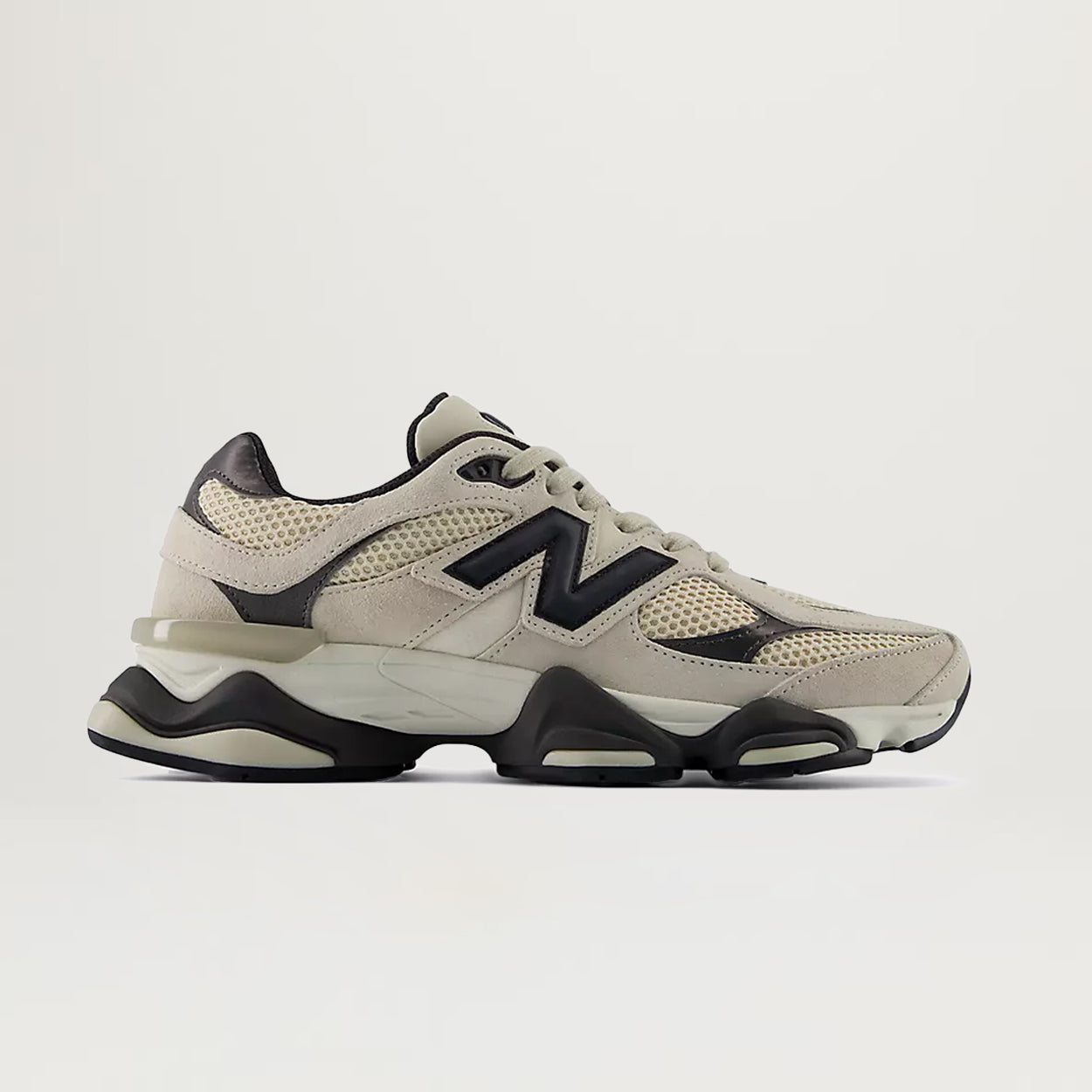 New Balance 9060 (Timberwolf/Black Cement)