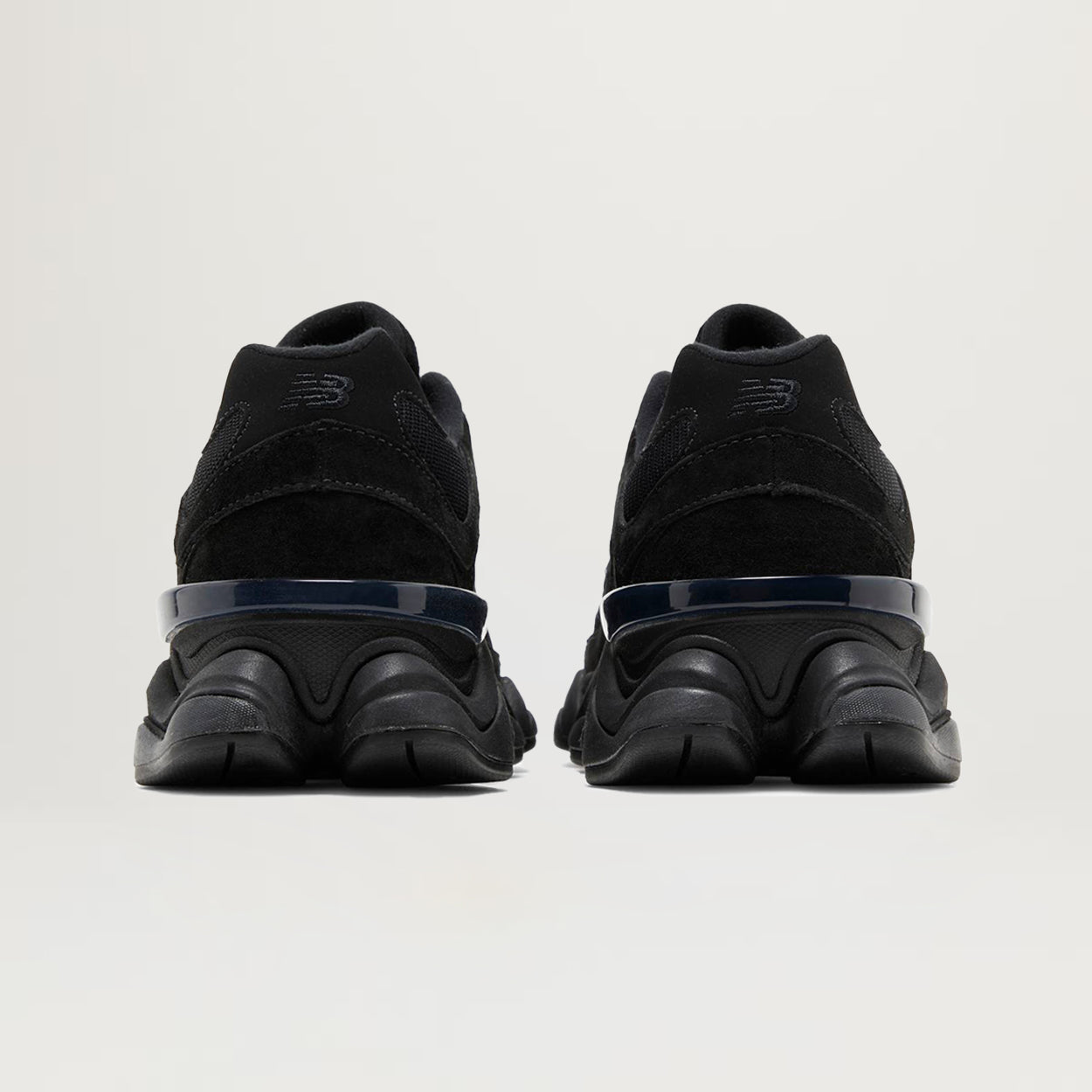 New Balance 9060 (Black/Black)