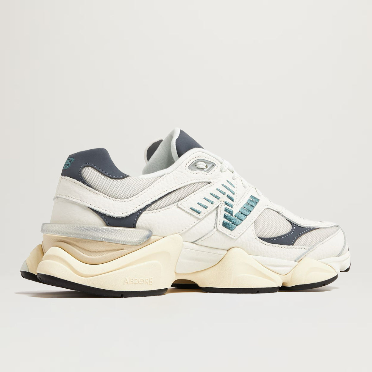 New Balance 9060 (Sea Salt/New Spruce)