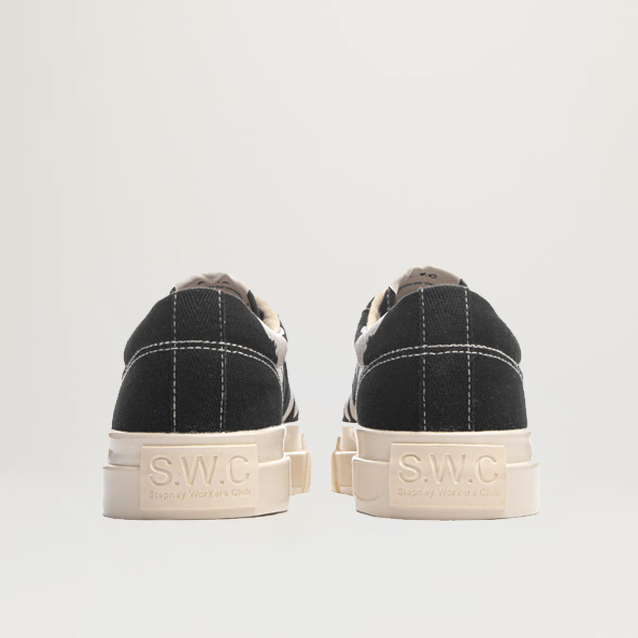 SWC Dellow Shroom Hands (Black/White) - Size 8