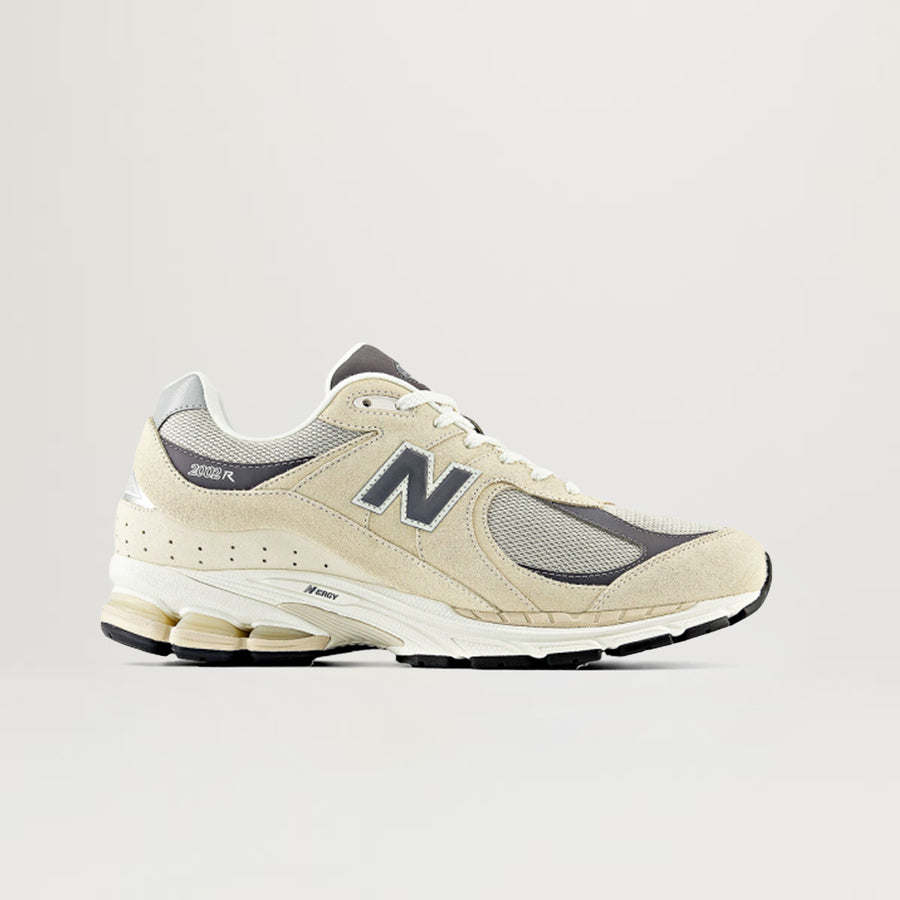 New Balance 2002R (Sandstone/Magnet) - Size 10.5