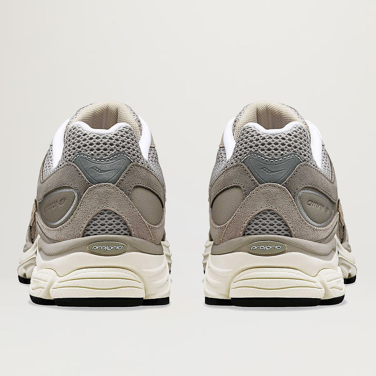 Saucony Progrid Omni 9 Premium (Grey) - Size  11