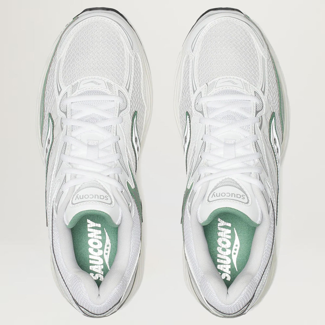 Saucony ProGrid Omni 9 (Ivory/Green) - Sizes 8.5, 9, 9.5, 12