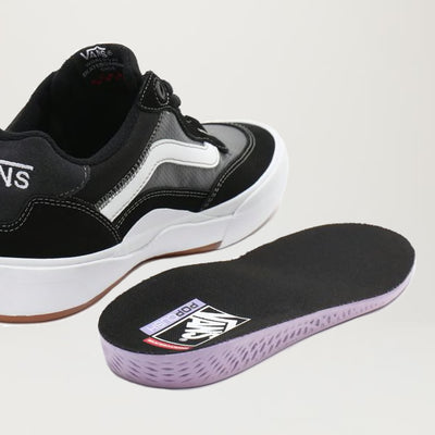 Vans Wayvee Skate Shoes - black/white